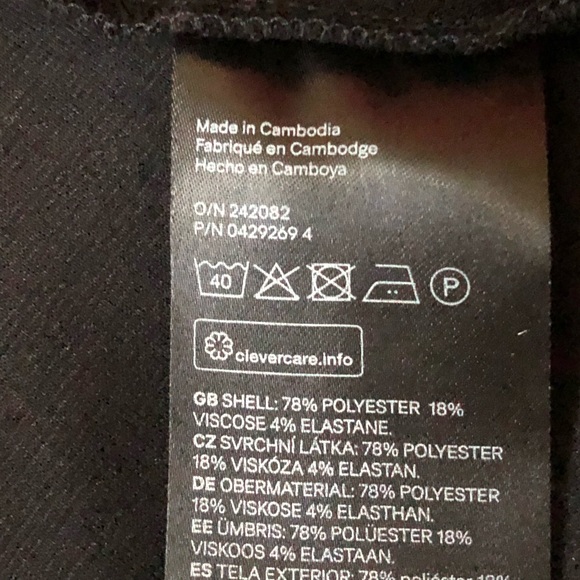 H&M Black Dress - Picture 8 of 8